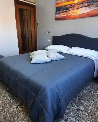 A Casa Di Lo * Roma
