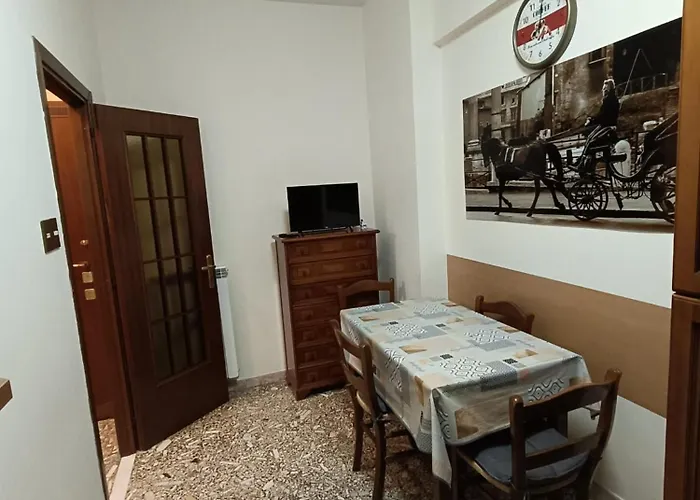 A Casa Di Lo Roma